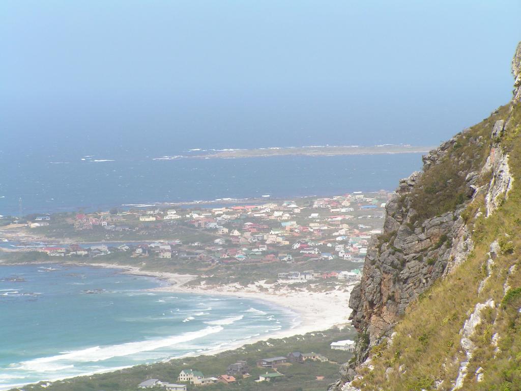 Van Den Berg'S Guesthouse Bettyʼs Bay Zewnętrze zdjęcie