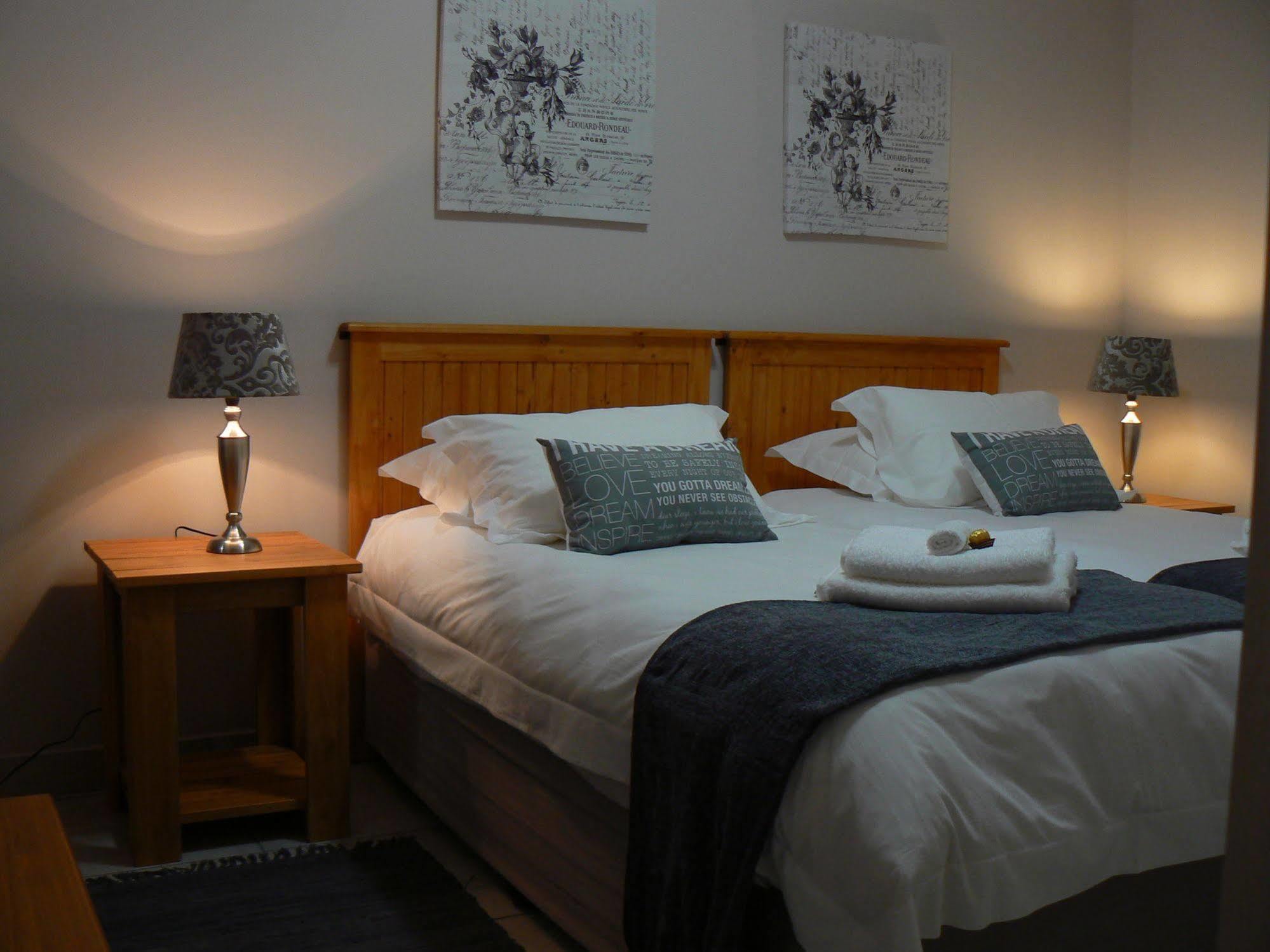 Van Den Berg'S Guesthouse Bettyʼs Bay Zewnętrze zdjęcie